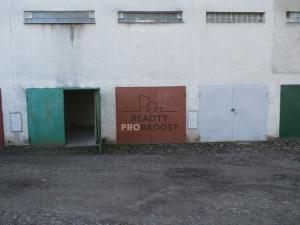 Pronájem garáže, Znojmo, Pod Soudním vrchem, 16 m2