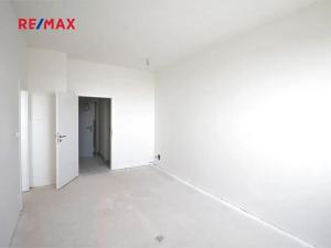 Prodej bytu 2+kk, Praha - Dolní Počernice, Černodolská, 50 m2