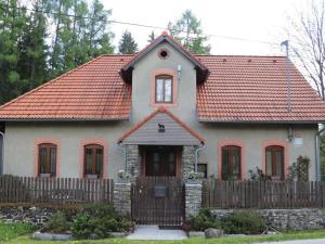 Prodej rodinného domu, Strašín - Maleč, 164 m2