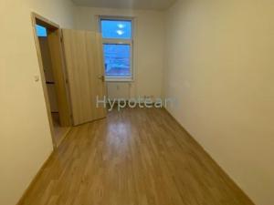 Pronájem bytu 2+1, Ústí nad Labem - Ústí nad Labem-centrum, Jateční, 41 m2