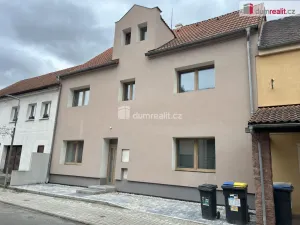 Prodej rodinného domu, Modlany, 204 m2