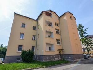 Pronájem bytu 1+kk, Beroun - Beroun-Město, Dobrovského, 20 m2