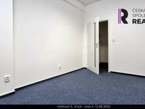 Pronájem kanceláře, Zlín, Kvítková, 82 m2