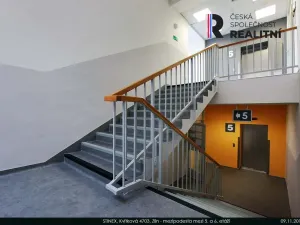 Pronájem kanceláře, Zlín, Kvítková, 82 m2