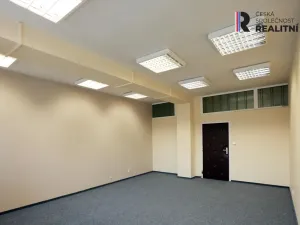 Pronájem kanceláře, Zlín, Kvítková, 82 m2