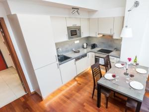 Pronájem bytu 3+kk, Praha - Nové Město, Hlavova, 52 m2