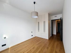 Pronájem bytu 2+kk, Praha - Vysočany, Kolbenova, 60 m2