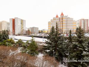 Pronájem bytu 2+1, Praha - Hlubočepy, Lamačova, 45 m2