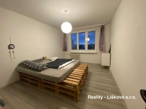 Pronájem bytu 2+1, Ústí nad Labem, Větrná, 62 m2