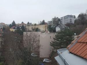 Pronájem bytu 2+kk, Praha - Podolí, Podolská, 72 m2