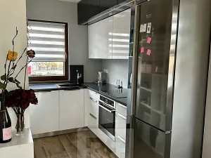 Pronájem rodinného domu, Králův Dvůr, Větrná, 94 m2