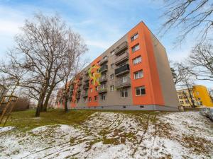 Pronájem bytu 2+1, Milovice - Mladá, Komenského, 56 m2