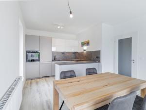 Pronájem bytu 3+kk, Praha - Strašnice, Štěchovická, 78 m2