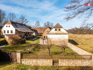 Prodej rodinného domu, Nerestce - Horní Nerestce, 200 m2