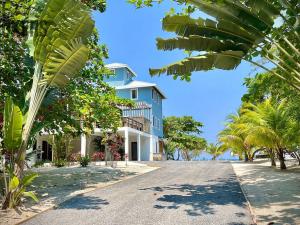 Prodej rodinného domu, Camp Bay, José Santos Guardiola, Honduras, 2006 m2