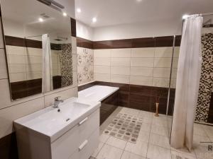 Pronájem bytu 3+1, Strážnice, 128 m2