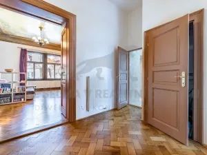 Pronájem bytu 3+1, Praha - Staré Město, Staroměstské náměstí, 108 m2