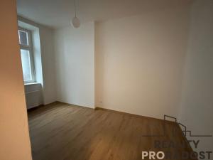 Pronájem bytu 3+kk, Olomouc, Opletalova, 2639 m2