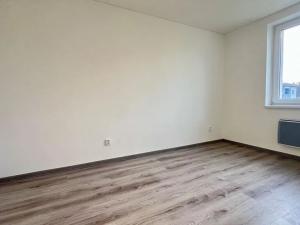 Pronájem bytu 2+kk, Ostrava, Šenovská, 44 m2