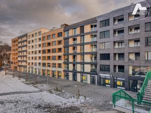 Pronájem bytu 2+kk, Praha - Holešovice, Jankovcova, 45 m2