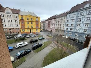 Pronájem bytu 2+1, Plzeň - Jižní Předměstí, Čechova, 73 m2