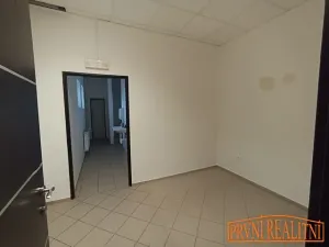 Pronájem obchodního prostoru, Uherský Brod, Bří Lužů, 65 m2