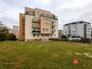 Prodej bytu 2+kk, Plzeň - Severní Předměstí, Znojemská, 64 m2