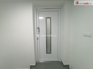 Pronájem bytu 2+1, Karlovy Vary - Doubí, Lesní, 58 m2