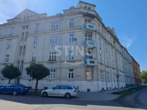 Prodej bytu 2+1, Přerov, nám. Fr. Rasche, 85 m2