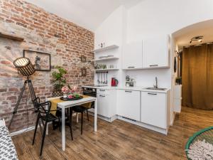 Prodej bytu 1+kk, Praha - Holešovice, Dukelských hrdinů, 22 m2