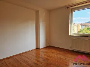 Pronájem bytu 1+kk, Praha - Nusle, Sevřená, 27 m2