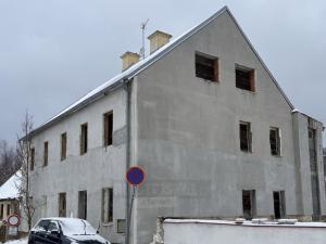 Prodej vícegeneračního domu, Moldava, 431 m2