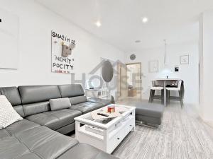 Prodej bytu 2+kk, Praha - Horní Počernice, Běchorská, 63 m2