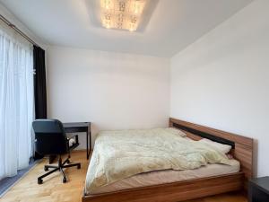 Pronájem bytu 2+kk, Praha - Smíchov, Štorkánova, 57 m2