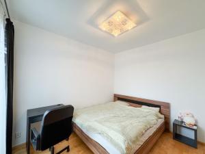 Pronájem bytu 2+kk, Praha - Smíchov, Štorkánova, 57 m2