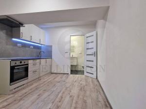 Pronájem obchodního prostoru, Praha - Stodůlky, Husníkova, 34 m2