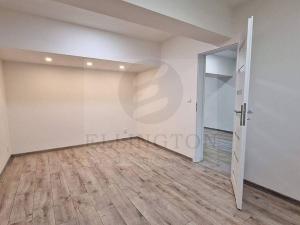 Pronájem obchodního prostoru, Praha - Stodůlky, Husníkova, 34 m2