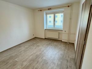 Pronájem bytu 1+1, Dolní Benešov, Osada míru, 29 m2