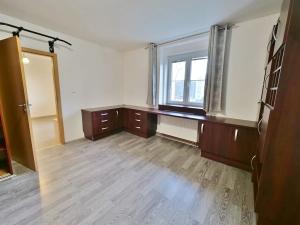 Pronájem bytu 2+kk, Ústí nad Labem, Mezidomí, 51 m2