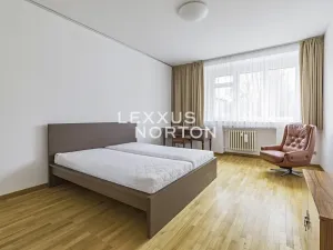 Pronájem bytu 3+1, Praha - Dejvice, Zelená, 101 m2