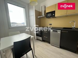 Pronájem bytu 2+1, Zlín, Budovatelská, 45 m2