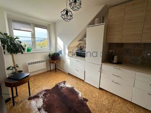 Pronájem bytu 2+kk, Praha - Braník, Branická, 43 m2