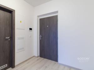 Pronájem bytu 2+kk, Praha - Kbely, Sedlářova, 58 m2