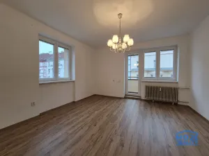 Pronájem bytu 2+1, Plzeň - Jižní Předměstí, Čechova, 62 m2