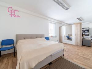 Prodej komerční nemovitosti, Těmice, 2178 m2