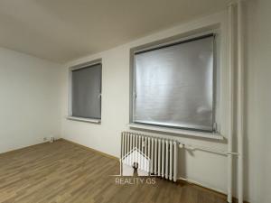 Pronájem bytu 1+kk, Ústí nad Labem, Spartakiádní, 32 m2