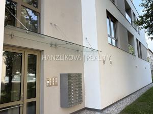 Prodej bytu 1+kk, České Budějovice, Hálkova, 24 m2