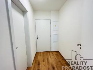 Pronájem bytu 1+kk, Zlín, Smetanova, 40 m2