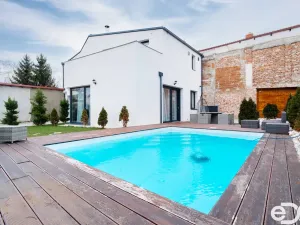 Prodej rodinného domu, Pohořelice, U Cihelny, 168 m2