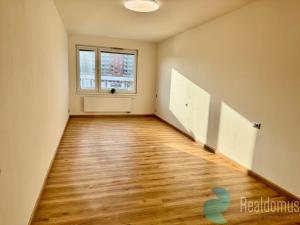 Pronájem bytu 2+kk, České Budějovice, České Vrbné, 78 m2